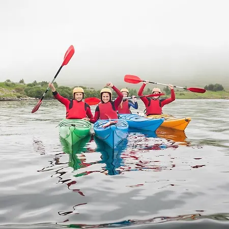 Wild Atlantic بيت شباب *