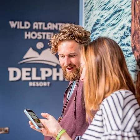 Wild Atlantic لينوان