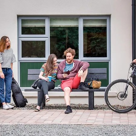 Wild Atlantic بيت شباب *